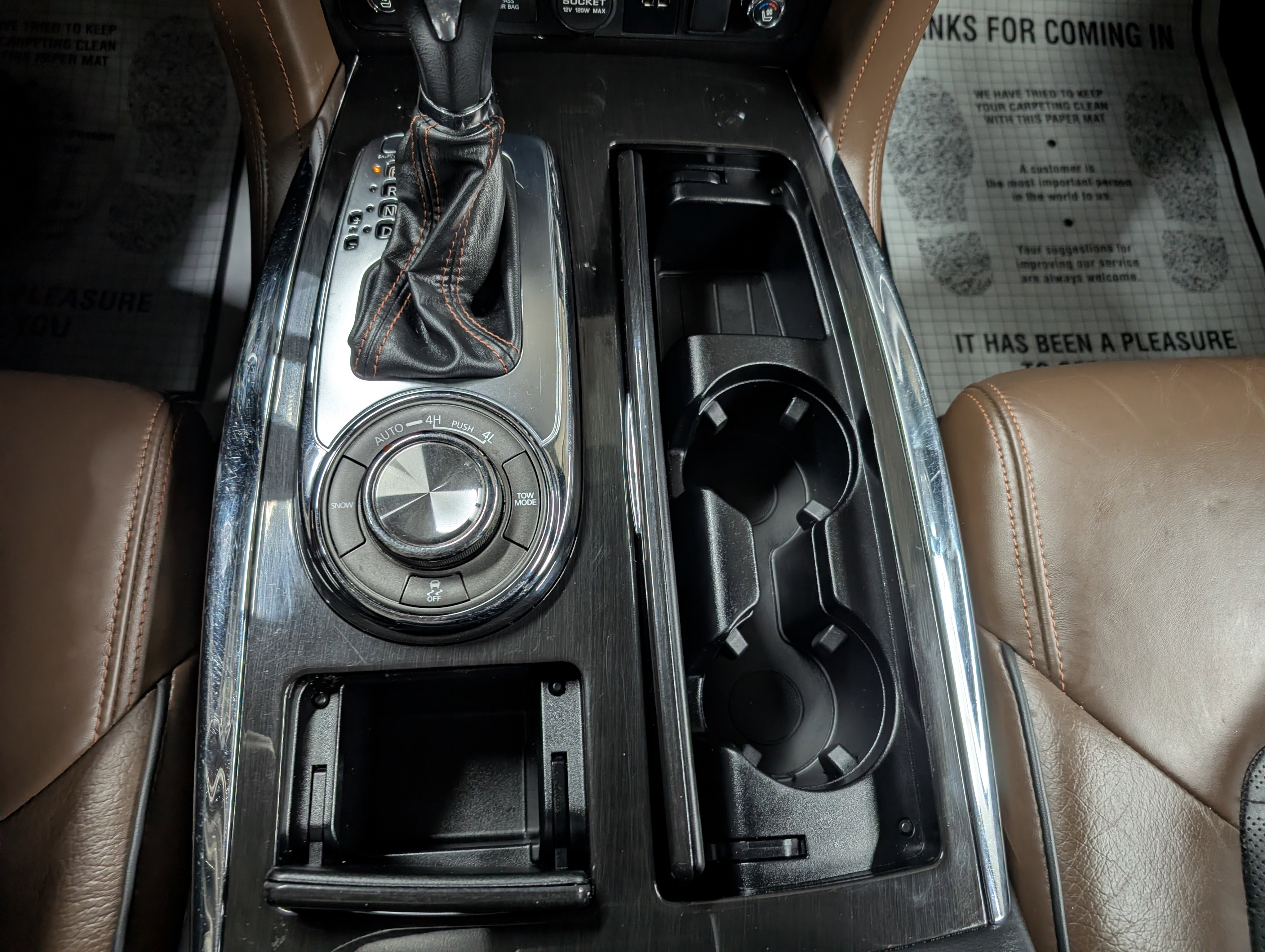 Used 2020 Nissan Armada Platinum image 20