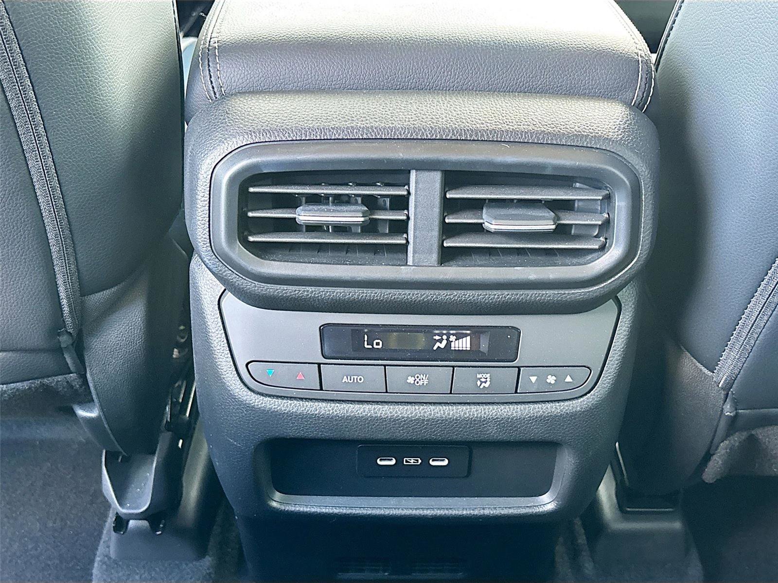 Certified 2025 Honda Pilot EX-L image 28