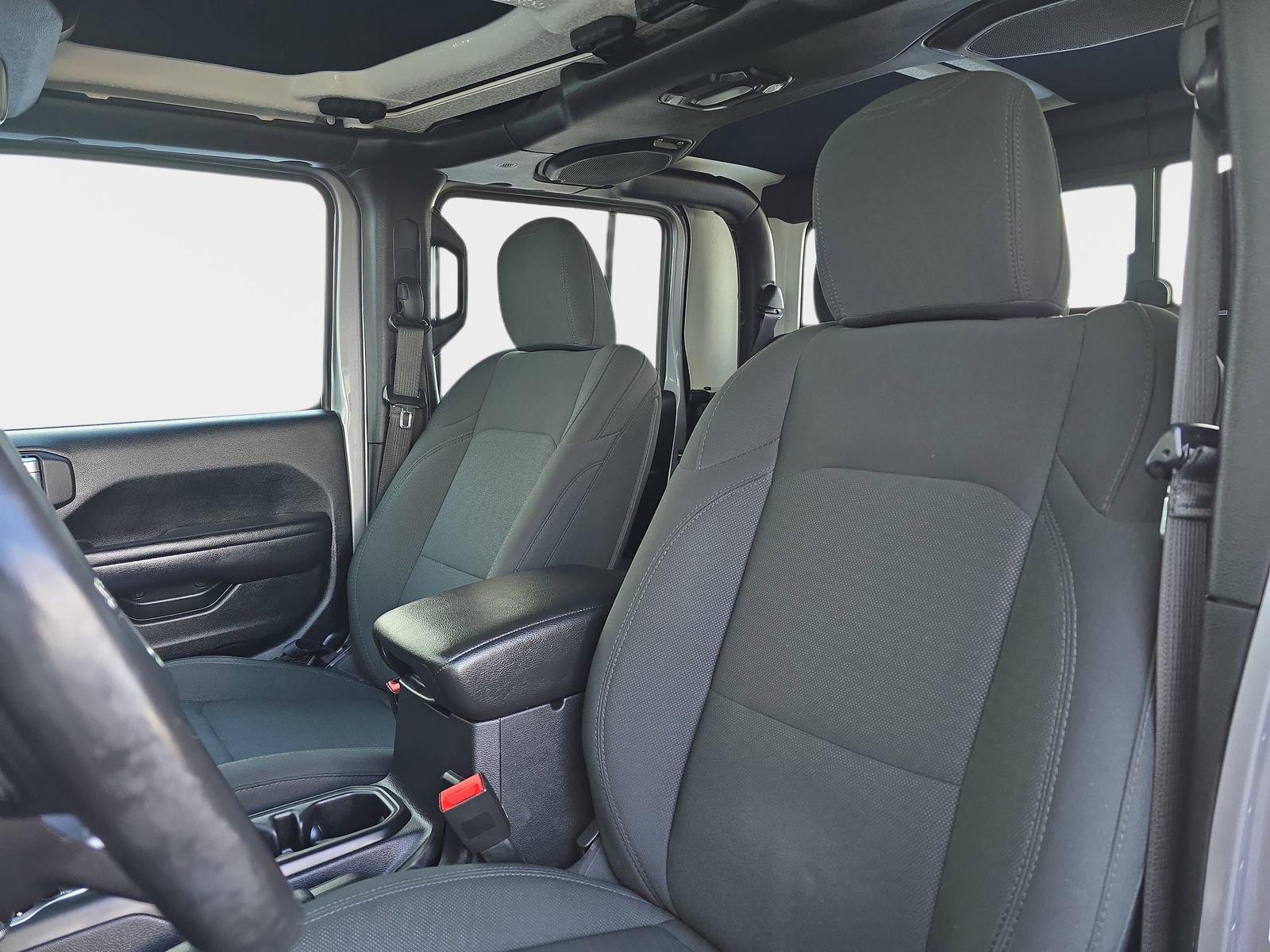 Used 2020 Jeep Gladiator Sport w/ Quick Order Package 24S image 17