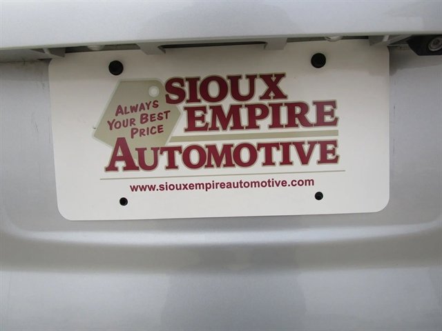 Used 2017 Buick Enclave Premium w/ Trailering Package image 25