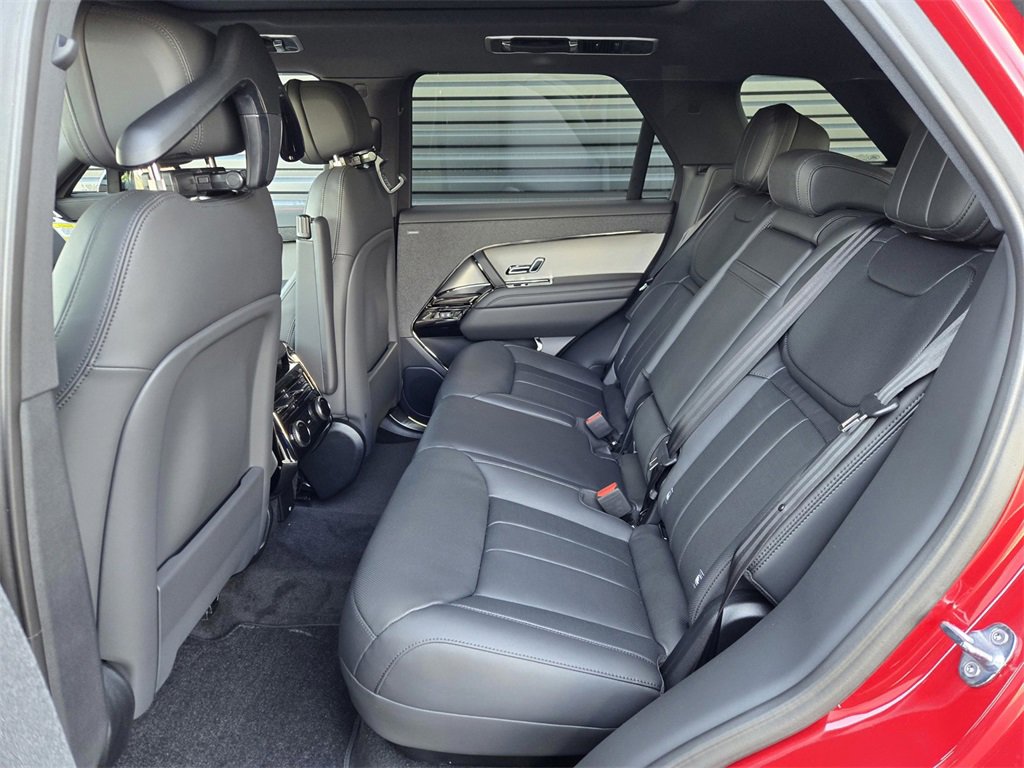 New 2026 Land Rover Range Rover Sport SE image 7