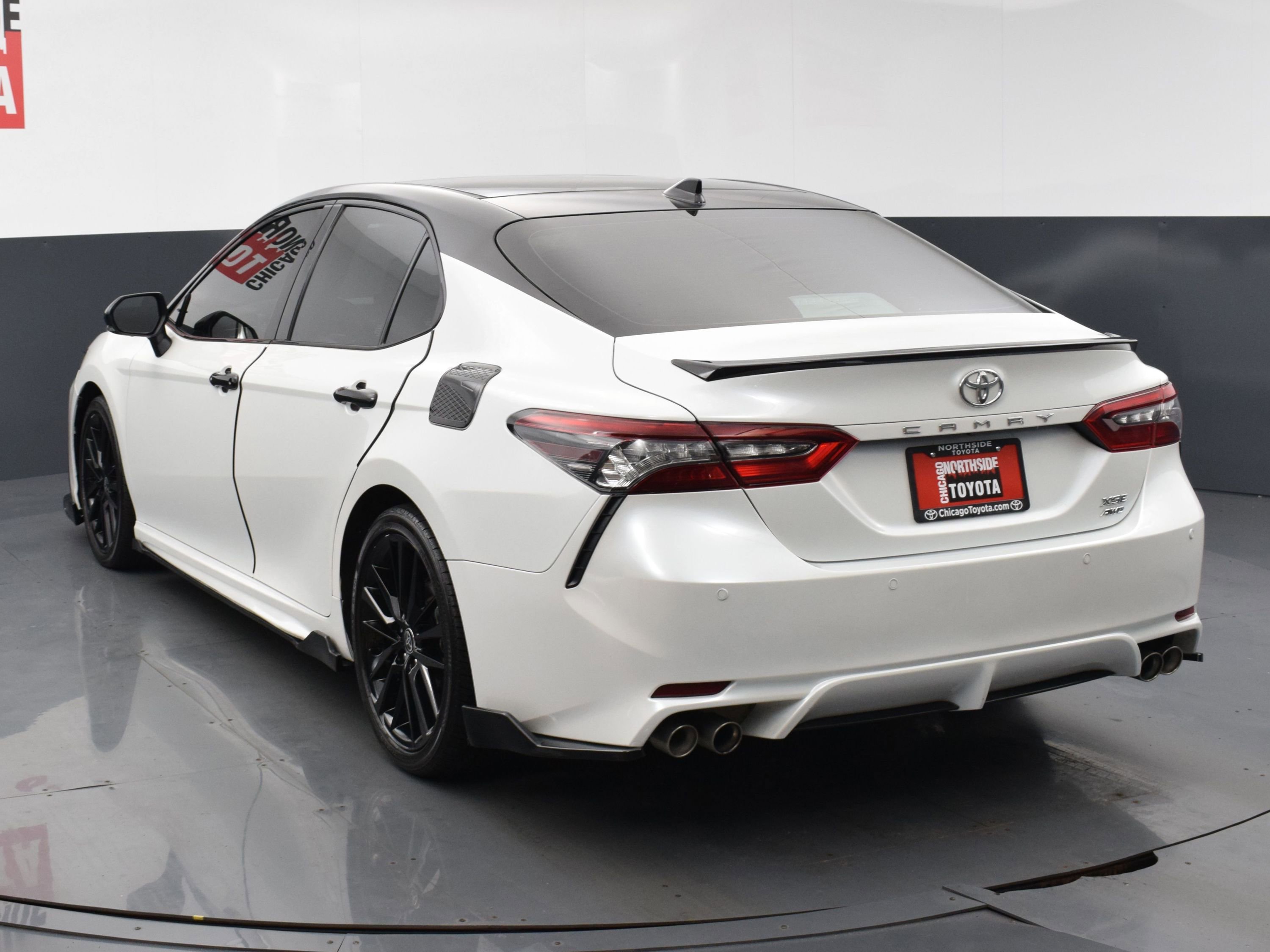 Used 2023 Toyota Camry XSE w/ Navigation Package AWD/4WD image 3