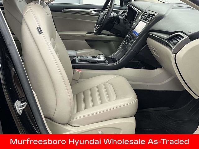 Used 2019 Ford Fusion SEL FWD image 25