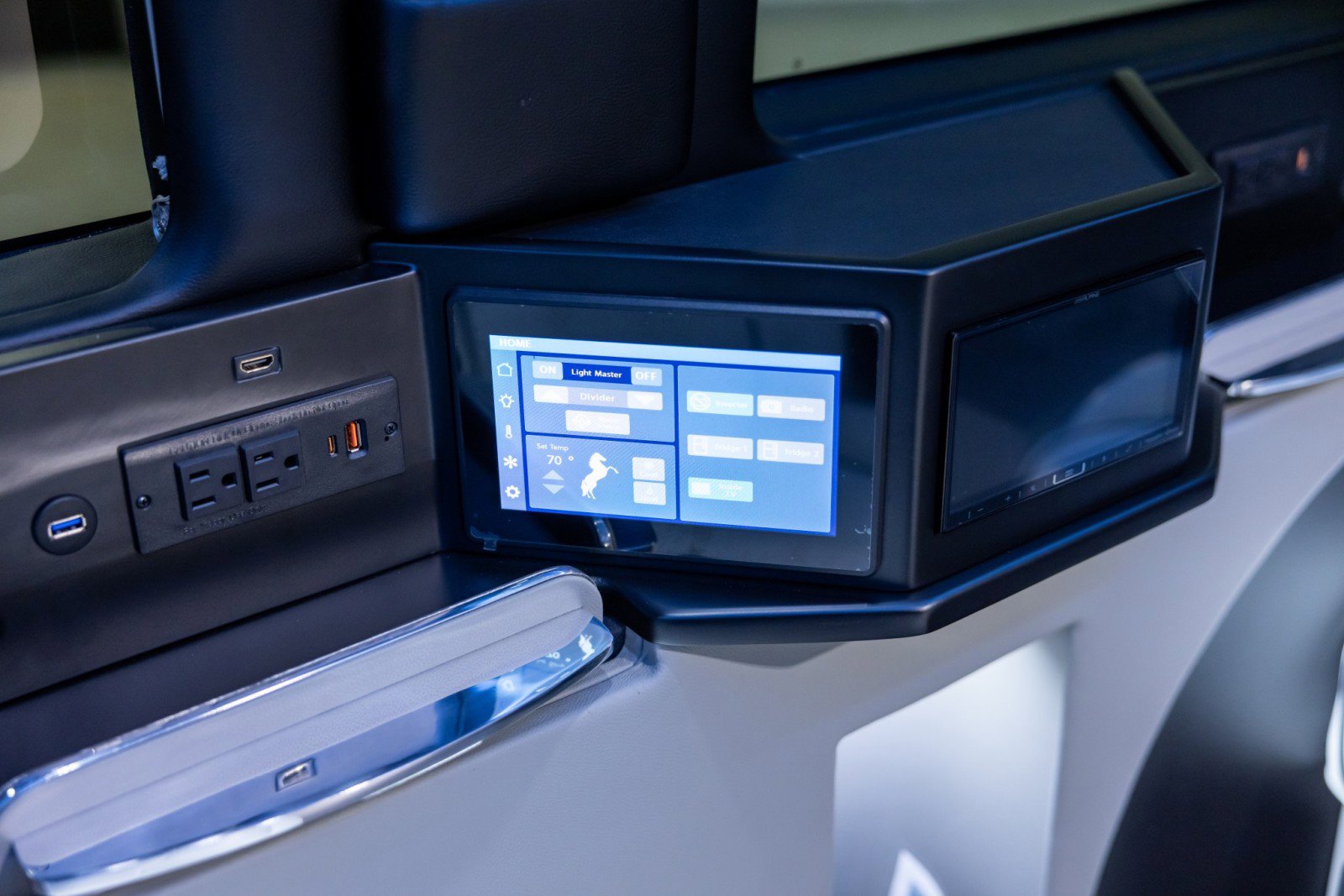 Used 2025 Mercedes-Benz Sprinter 3500 image 36