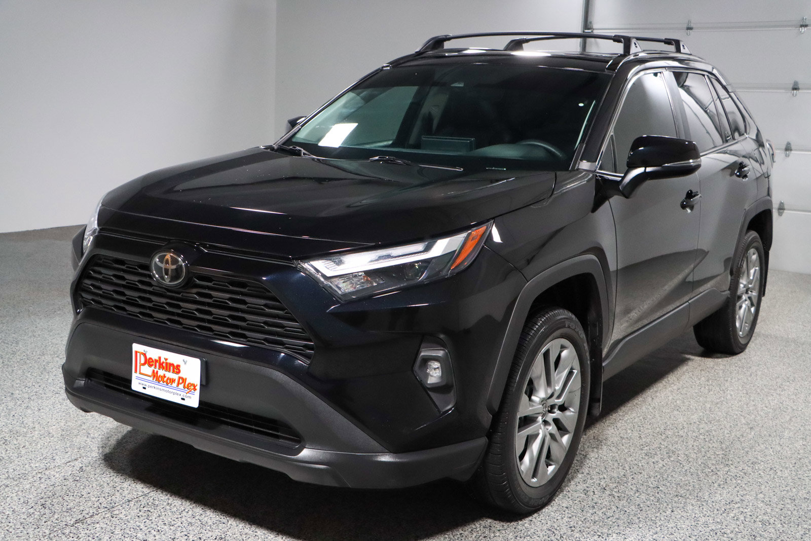 Used 2024 Toyota RAV4 XLE Premium image 32