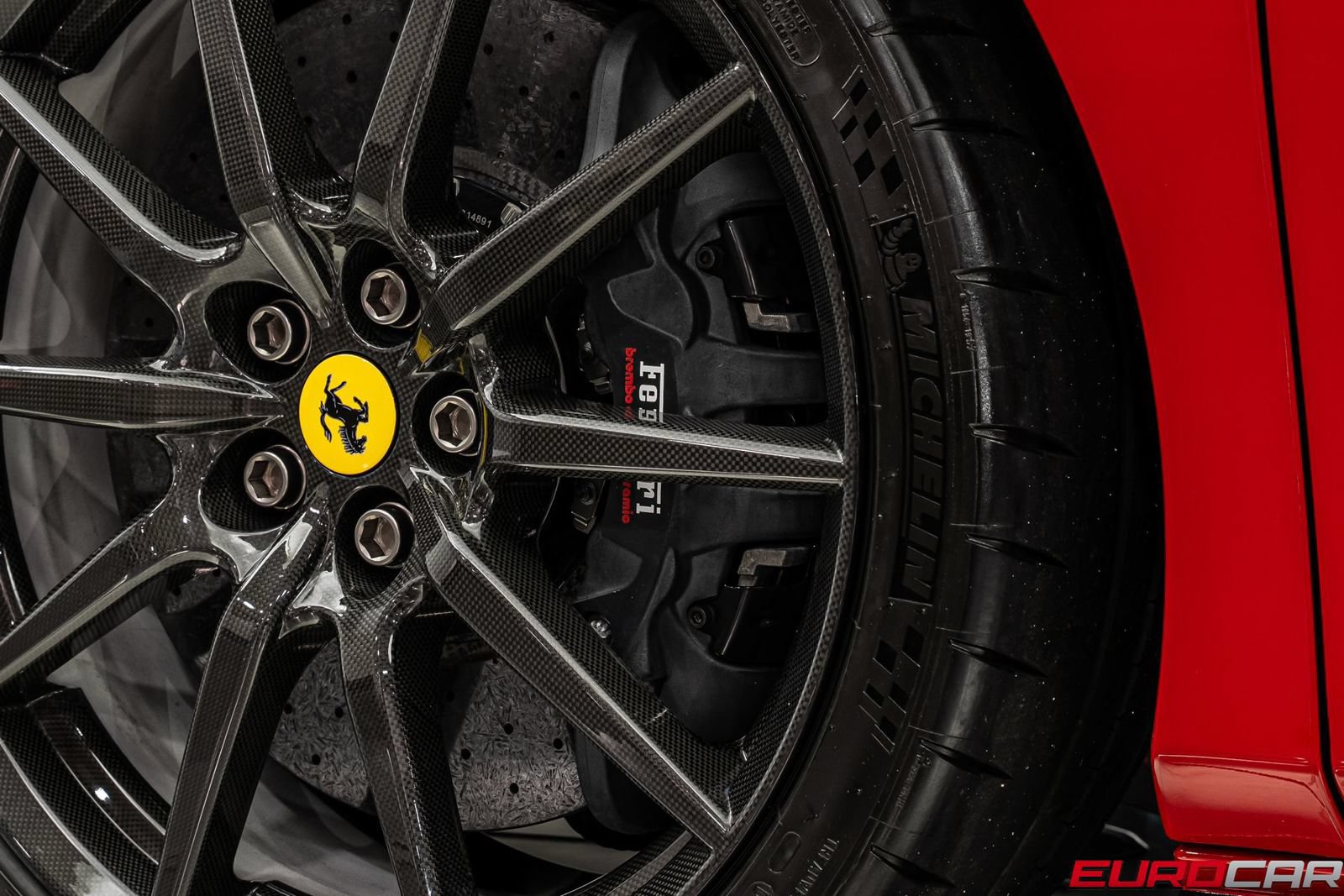 Used 2019 Ferrari 488 Pista Coupe RWD image 29