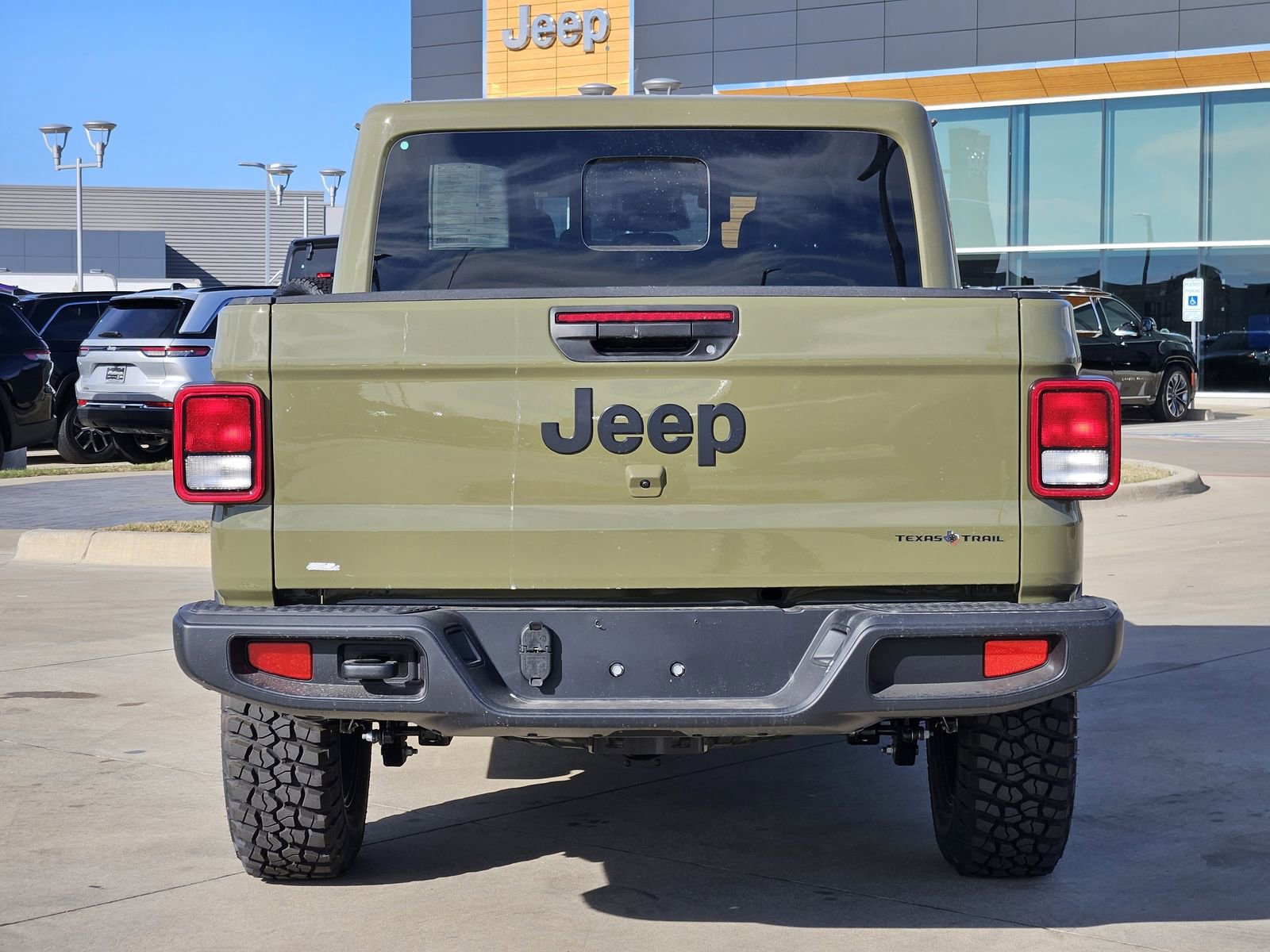 New 2026 Jeep Gladiator Mojave AWD/4WD image 8
