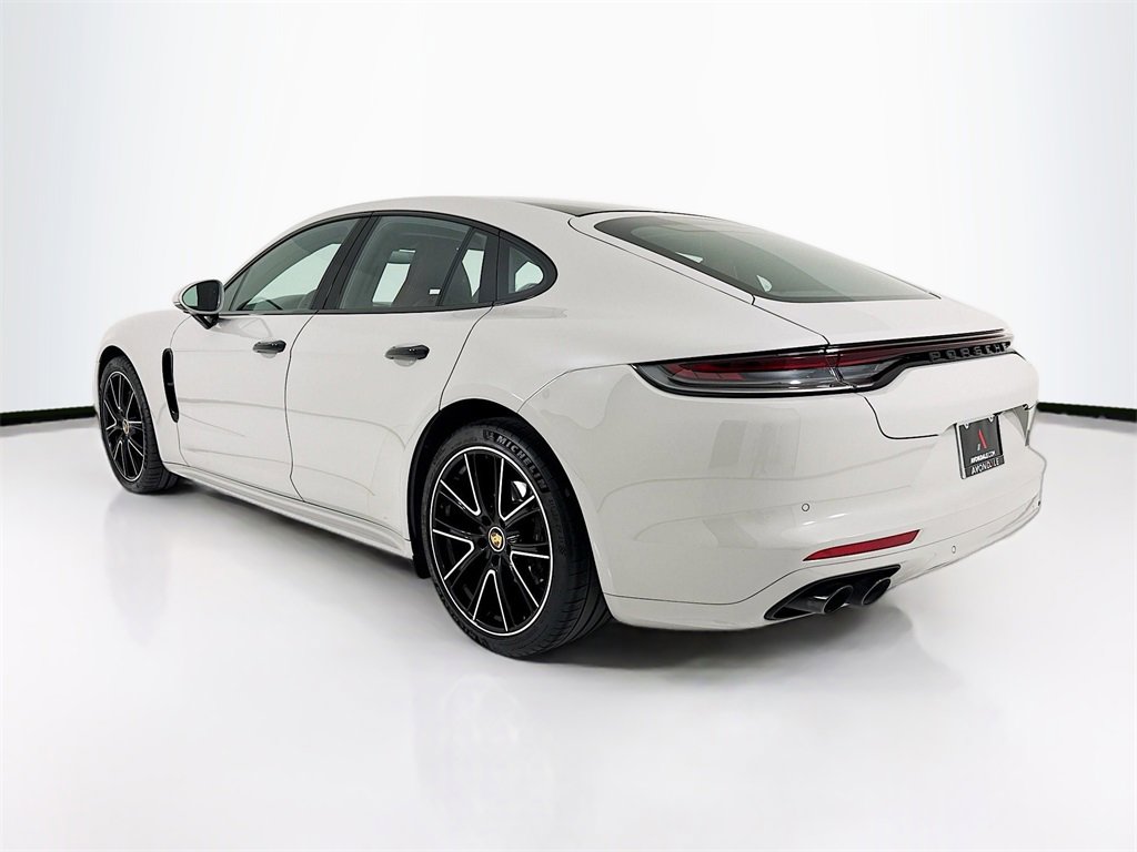 Certified 2023 Porsche Panamera image 3
