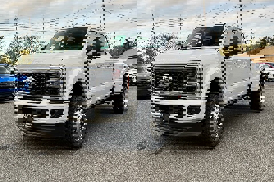 New 2026 Ford F450 Platinum w/ FX4 Off-Road Package image 7