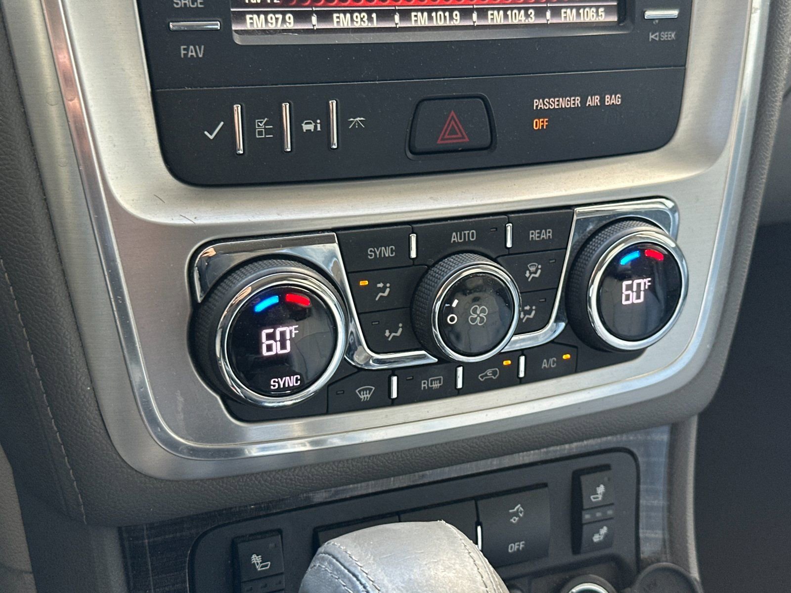 Used 2016 GMC Acadia SLT image 20