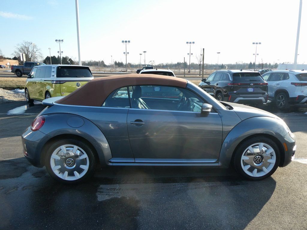 Used 2019 Volkswagen Beetle 2.0T SE image 34