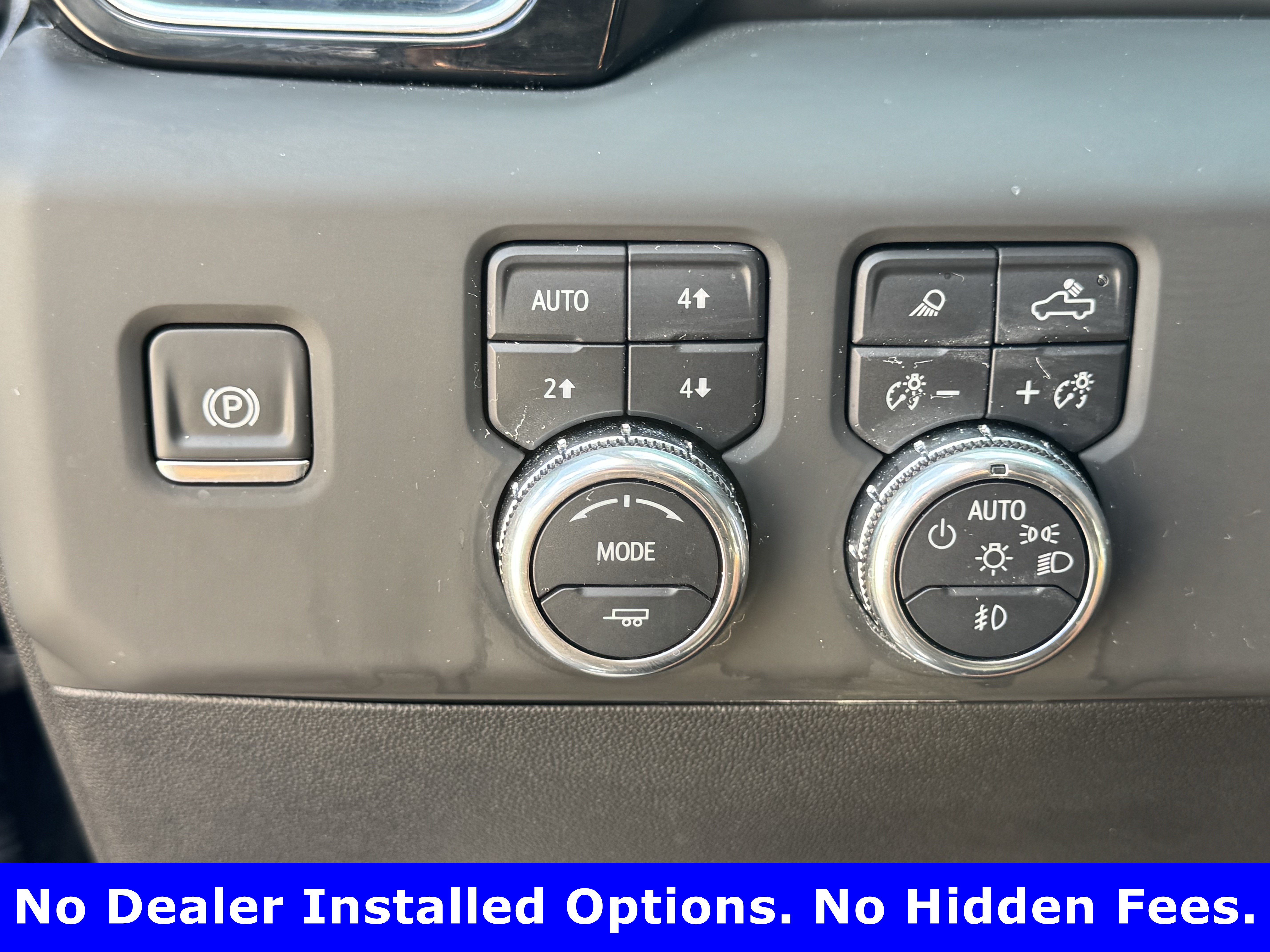 Used 2025 GMC Sierra 3500 Denali AWD/4WD image 21