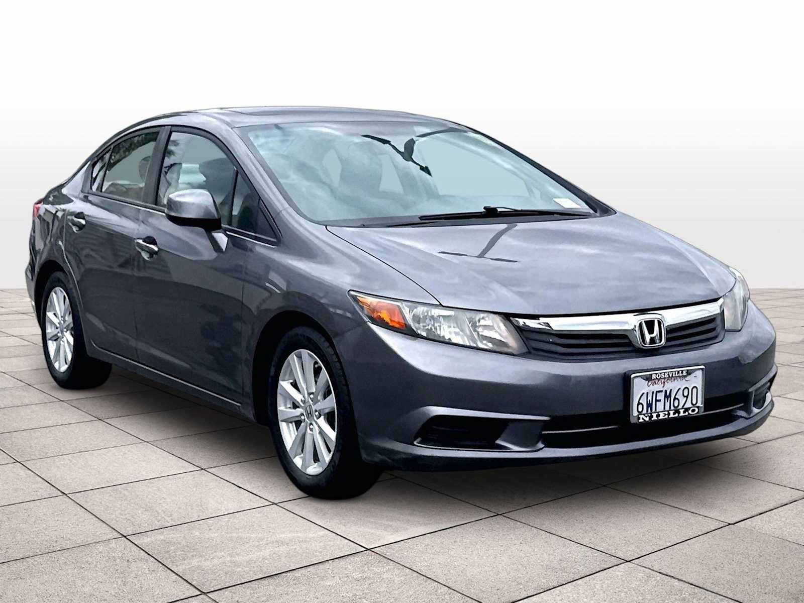 Used 2012 Honda Civic EX-L image 2