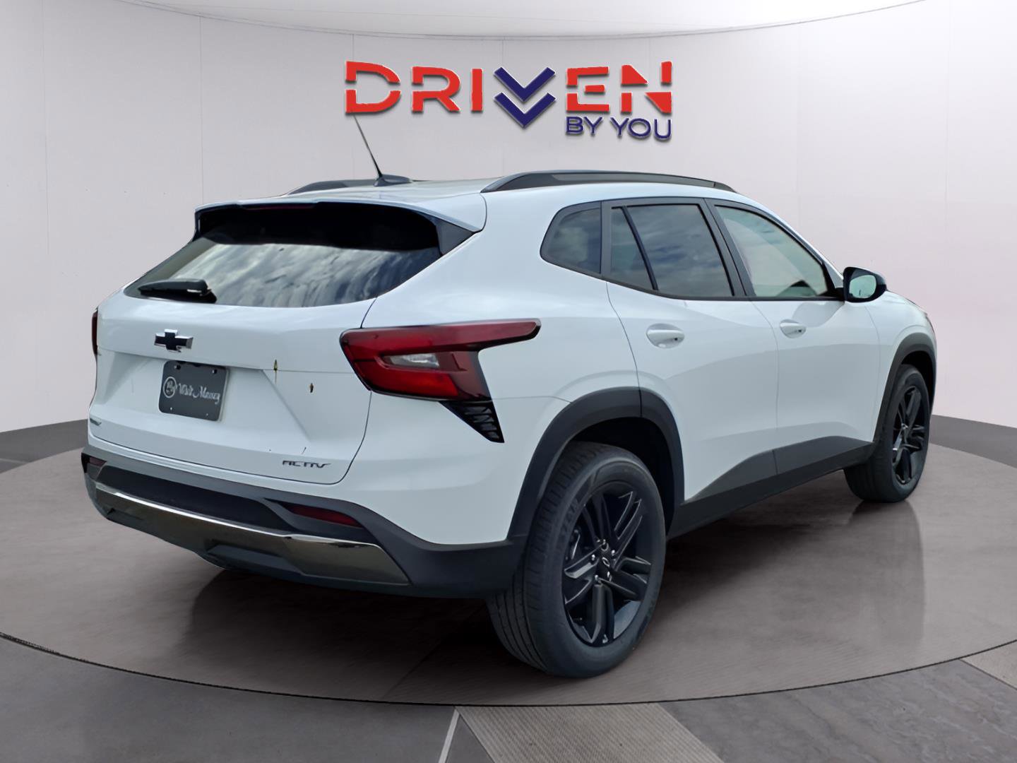 New 2026 Chevrolet Trax ACTIV w/ Sunroof Package image 5