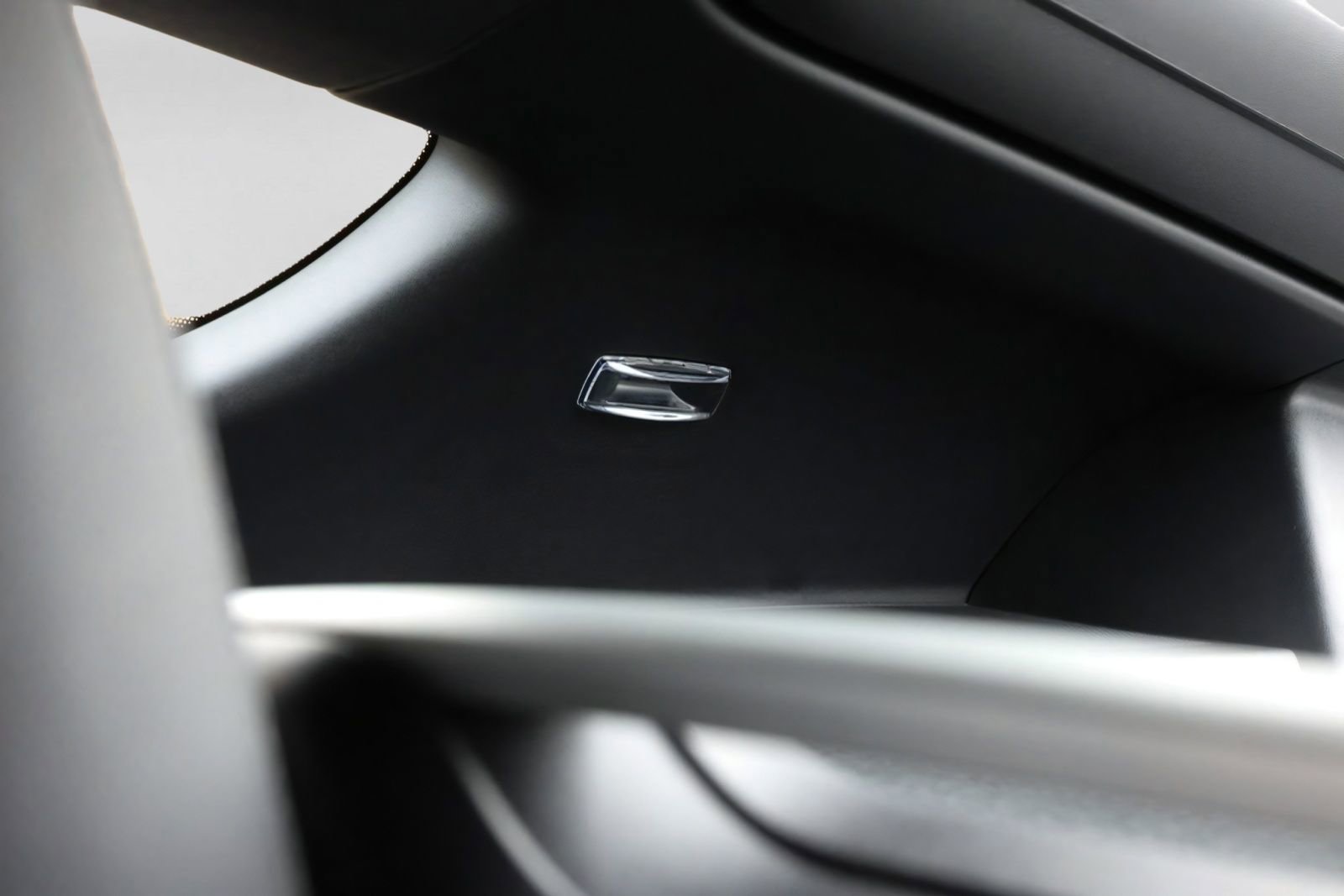 Used 2025 Porsche 718 Cayman RWD image 35