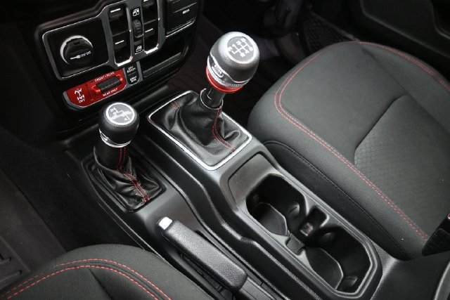 Used 2022 Jeep Gladiator Rubicon AWD/4WD image 24