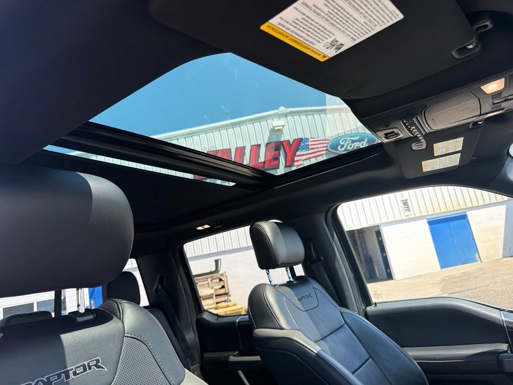 Used 2018 Ford F150 Raptor w/ Equipment Group 802A Luxury AWD/4WD image 41