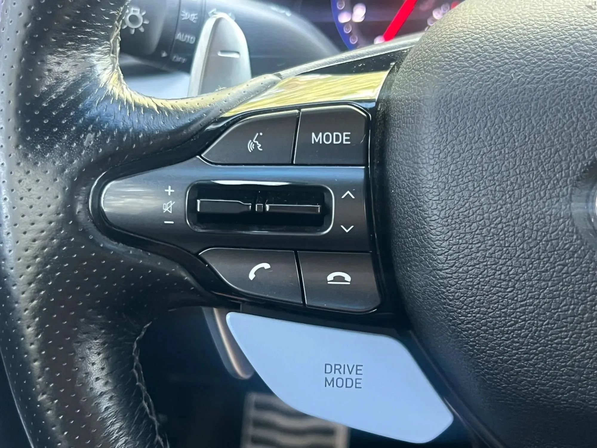 Used 2022 Hyundai Veloster N FWD image 30