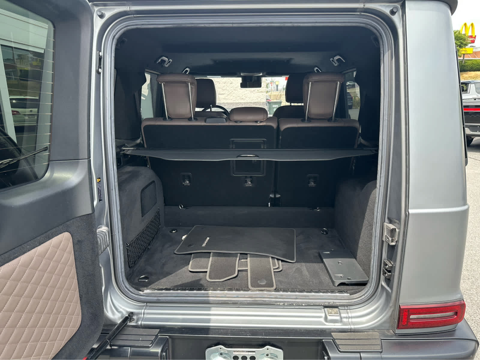 Used 2022 Mercedes-Benz G 550 image 13
