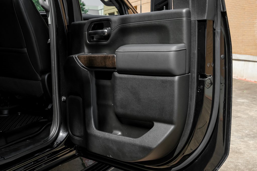 Used 2023 GMC Sierra 2500 Denali w/ Denali Black Diamond Edition image 48