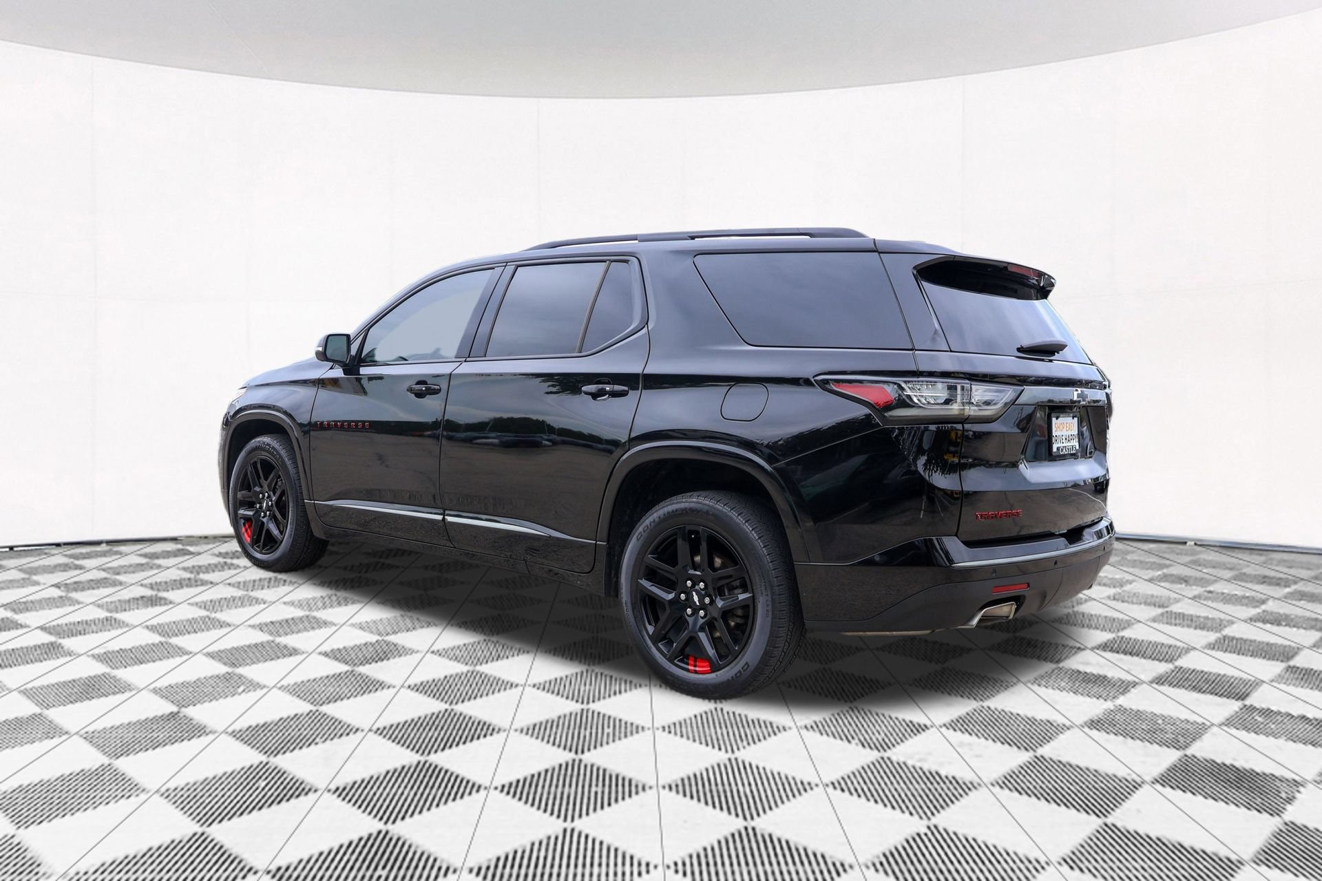 Used 2021 Chevrolet Traverse Premier w/ Redline Edition AWD/4WD image 11