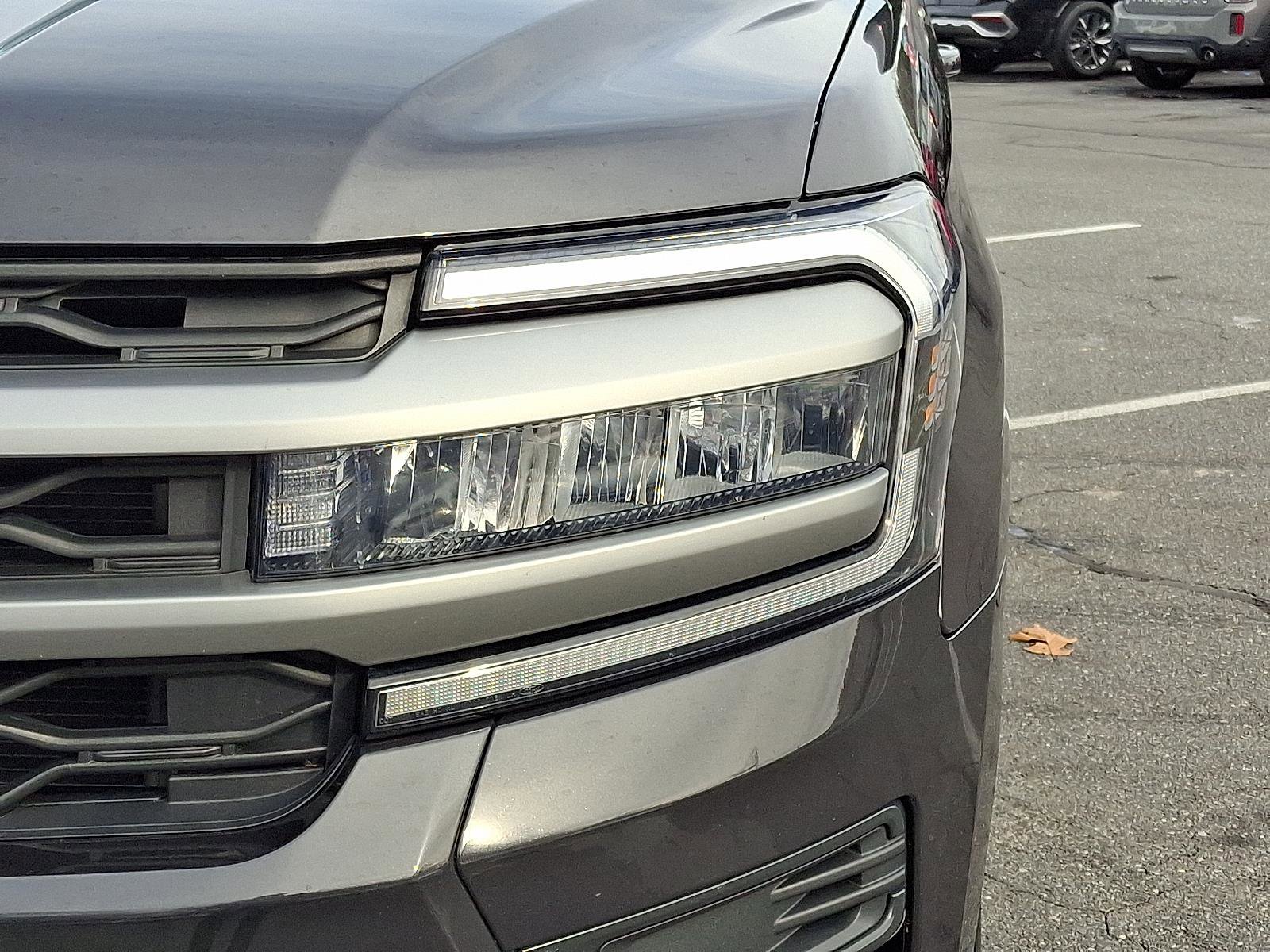 Used 2023 Ford Expedition Max XLT image 8