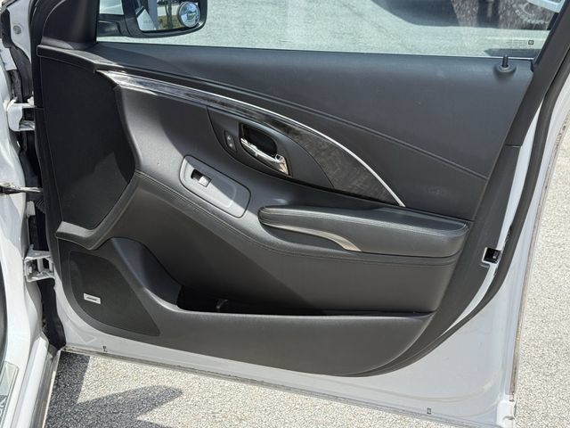 Used 2015 Buick LaCrosse Premium w/ Driver Confidence Package #1 FWD image 35