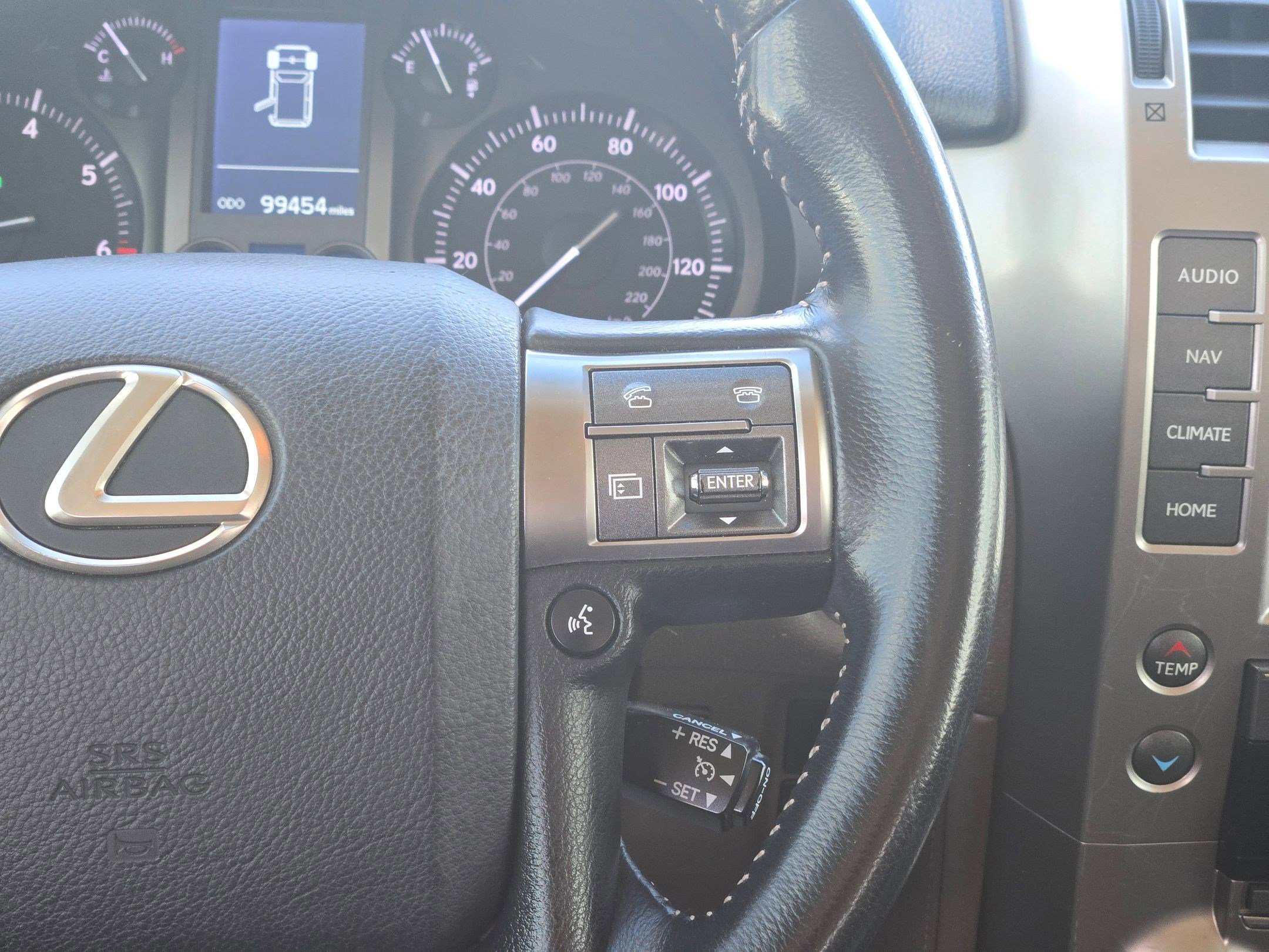 Used 2018 Lexus GX 460 w/ Navigation Package image 21