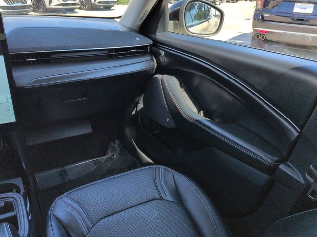 Certified 2025 Ford Mustang Mach-E Premium AWD/4WD image 17