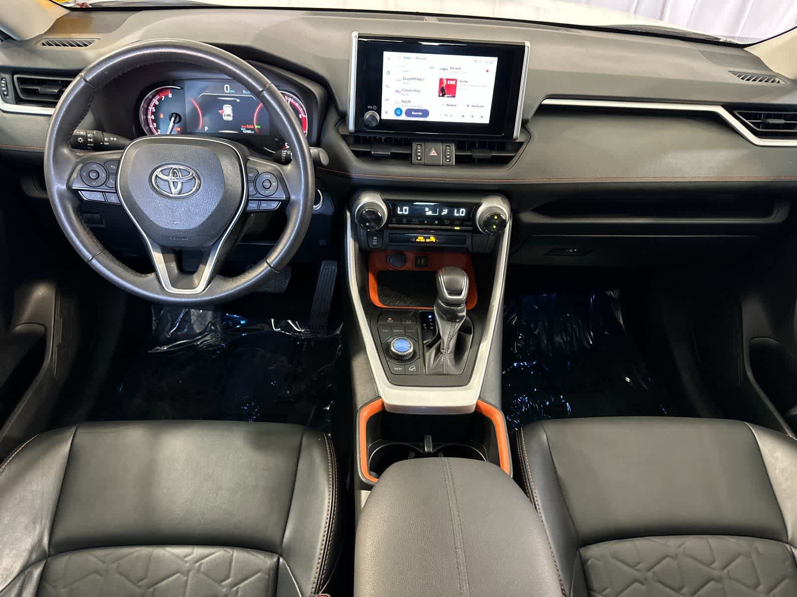 Used 2024 Toyota RAV4 Adventure AWD/4WD video 4
