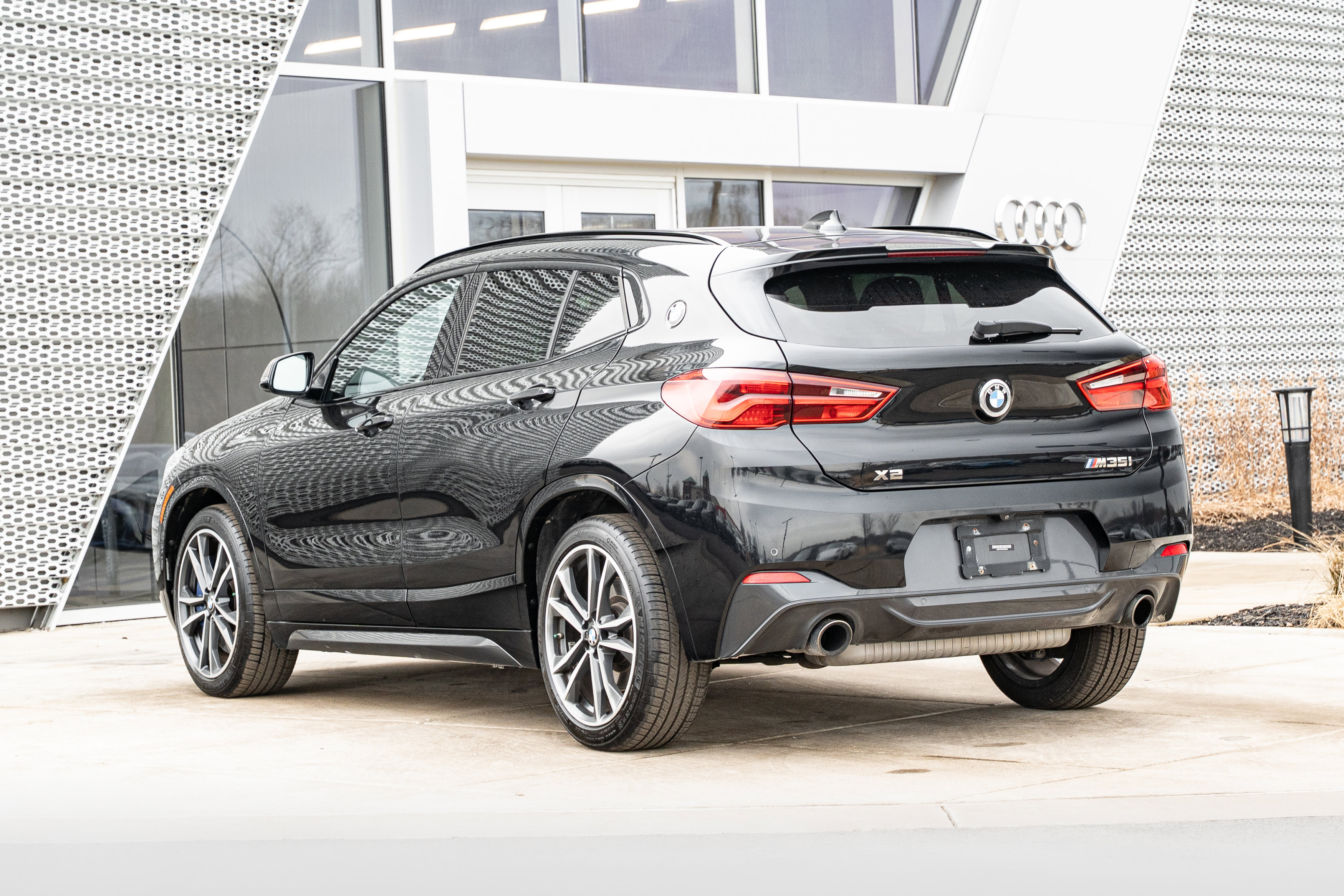 Used 2019 BMW X2 M35i image 5