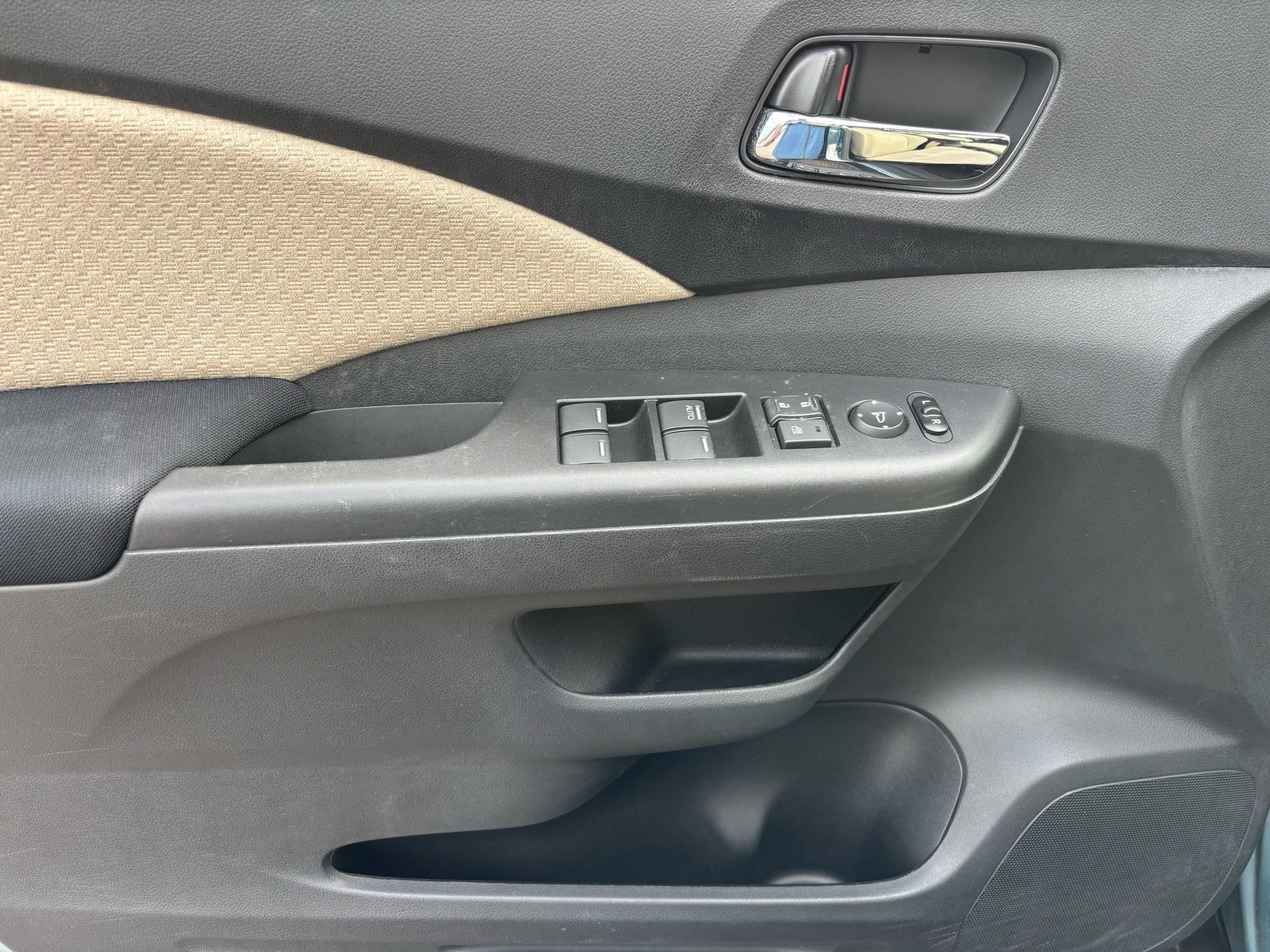 Used 2015 Honda CR-V EX image 21