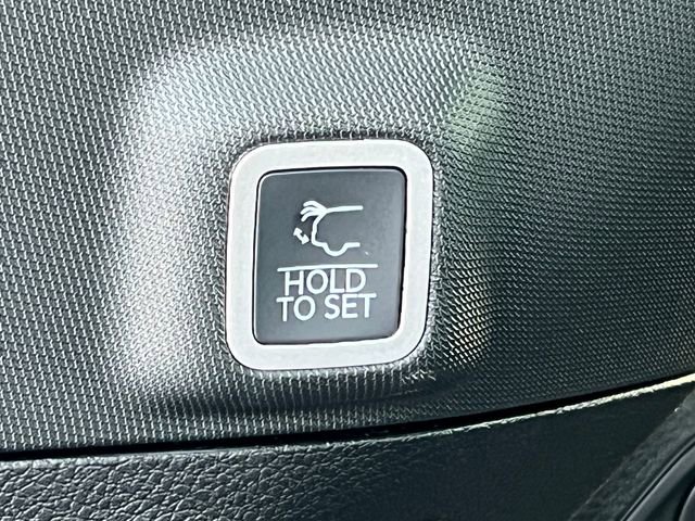 New 2025 Jeep Grand Cherokee Limited w/ Trailer Tow Package image 40