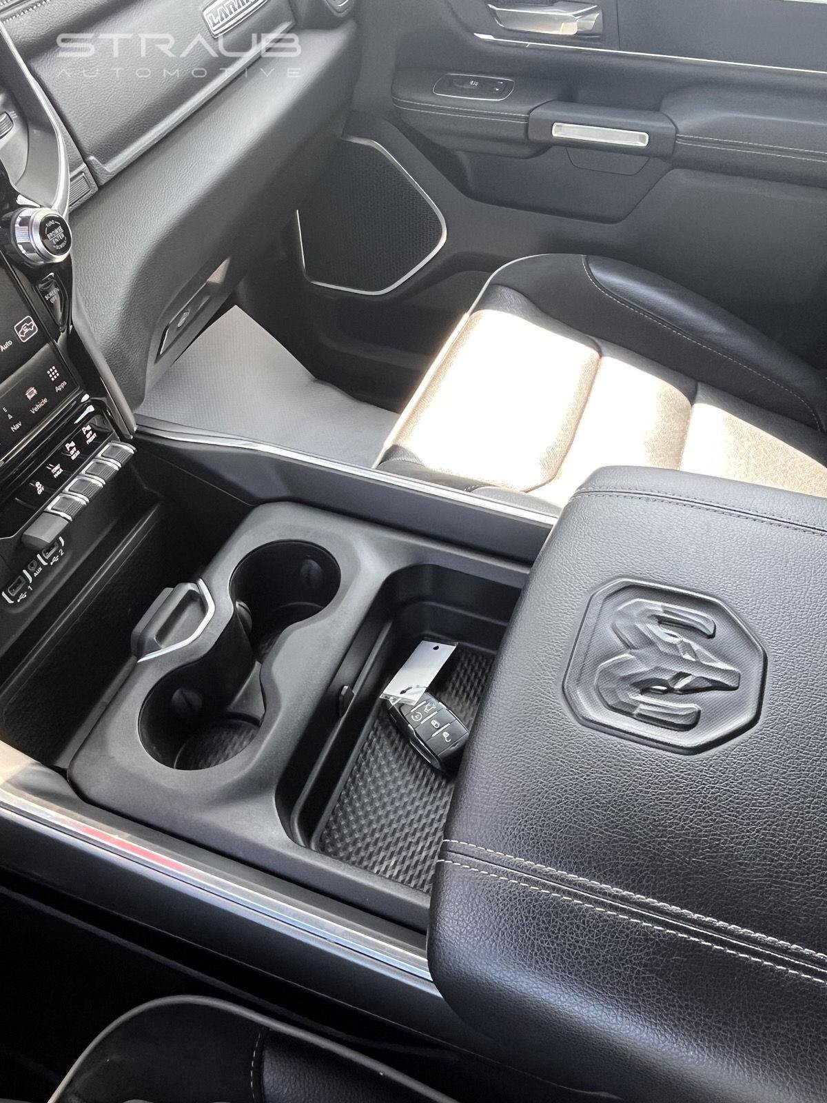 Used 2023 RAM 1500 Laramie AWD/4WD image 25