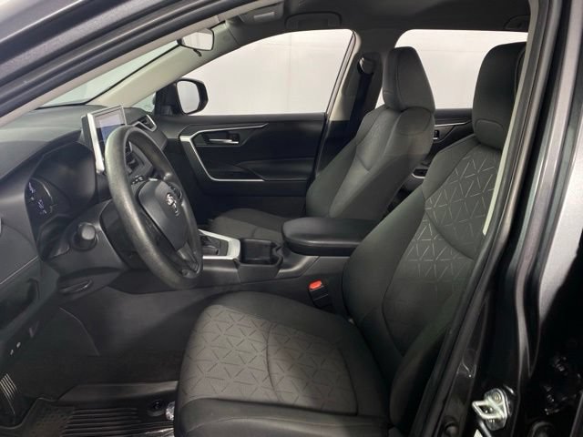 Used 2023 Toyota RAV4 XLE FWD image 14