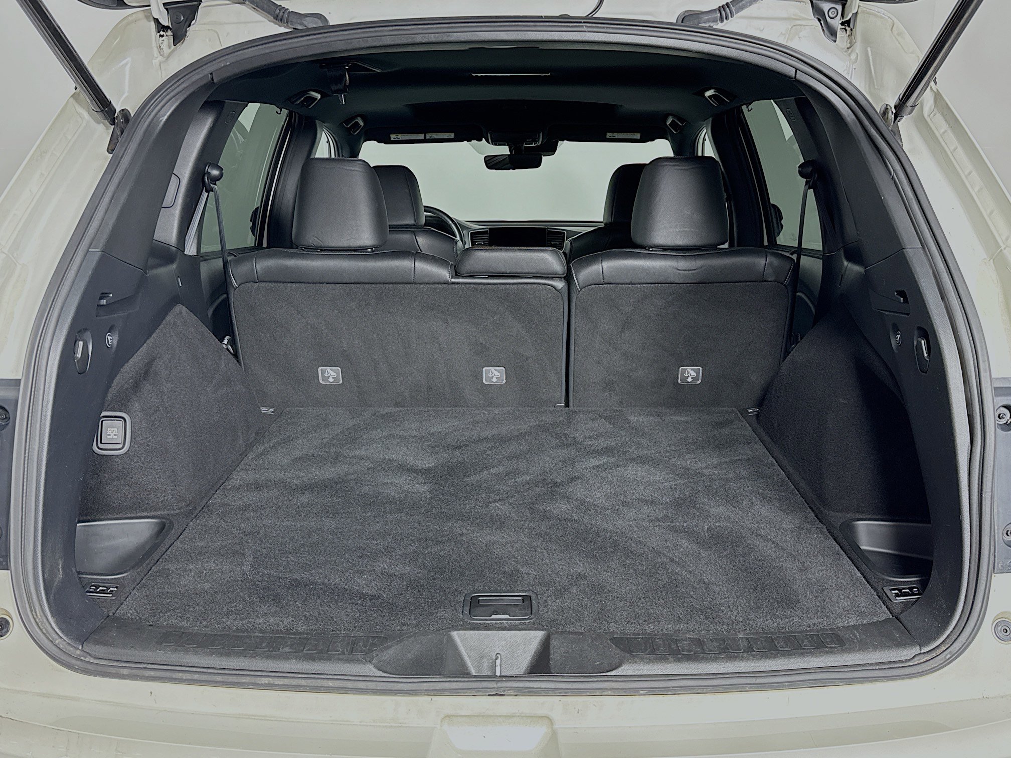 Certified 2019 Honda Passport Touring image 27