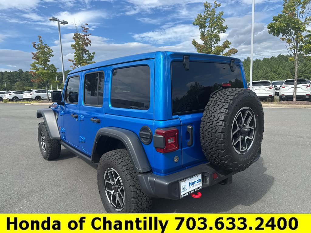 Used 2024 Jeep Wrangler Unlimited Rubicon w/ Safety Group AWD/4WD image 5
