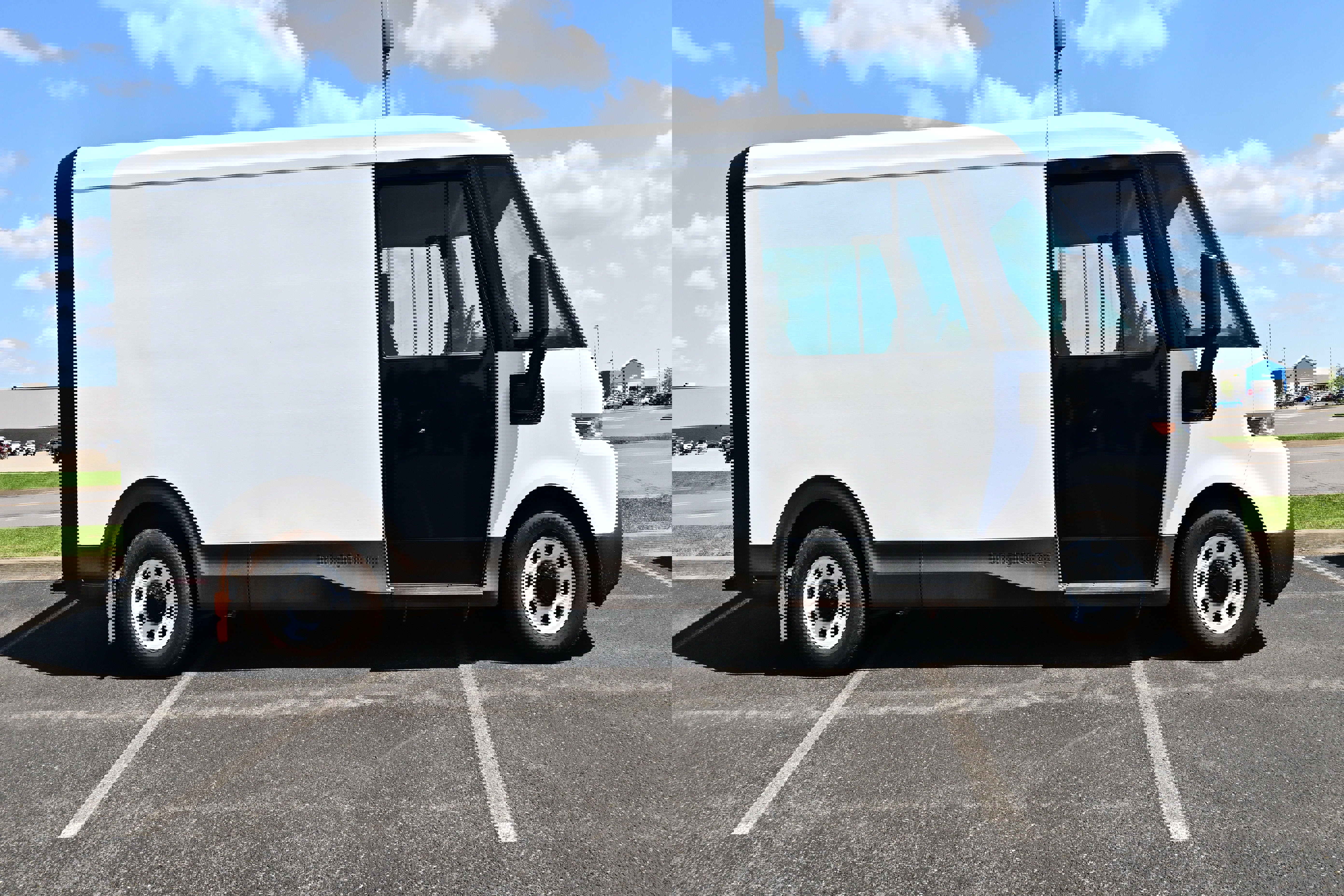 Used 2024 Chevrolet Brightdrop 400 w/ Commercial Equipment Package AWD/4WD image 5