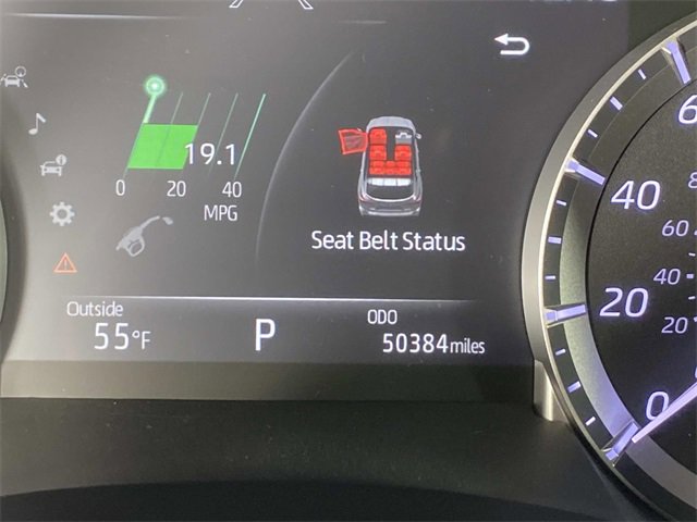 Used 2022 Toyota Highlander XLE image 23