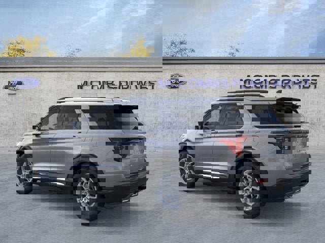 New 2025 Ford Explorer Active w/ Active Comfort Package image 6