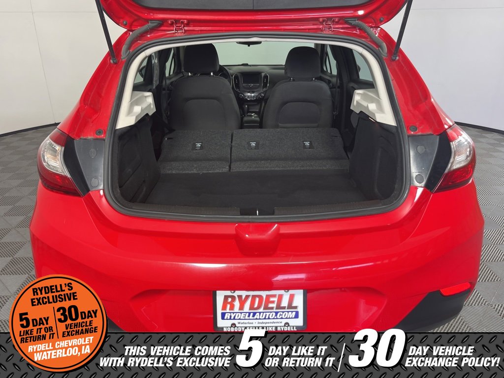 Certified 2018 Chevrolet Cruze LT w/ Convenience Package image 20