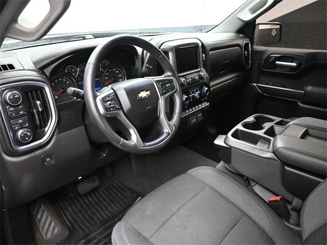 Used 2021 Chevrolet Silverado 1500 LT image 12