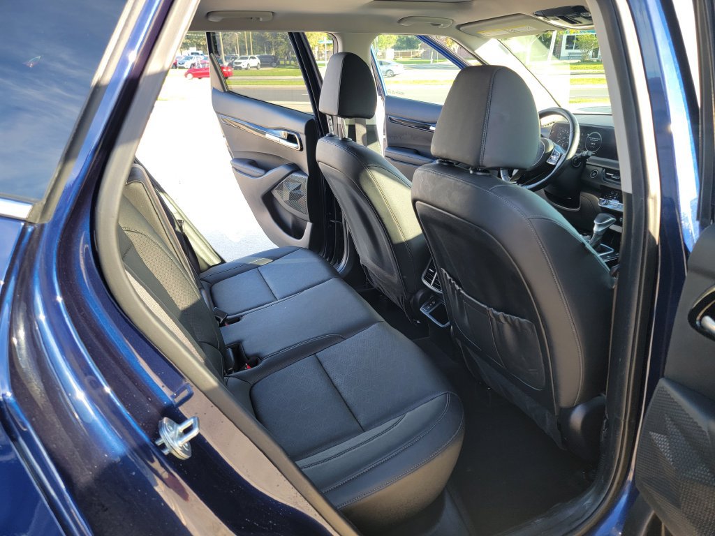 Used 2024 Kia Seltos EX AWD/4WD image 15