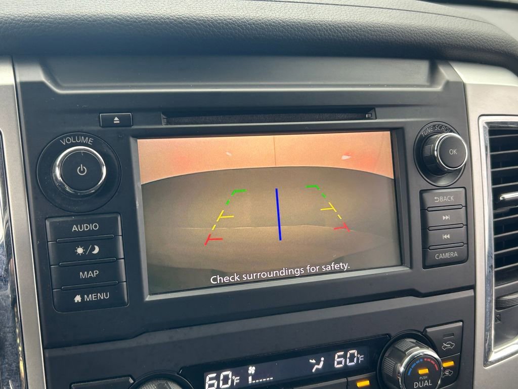 Used 2019 Nissan Titan SV w/ SV Convenience Package image 8