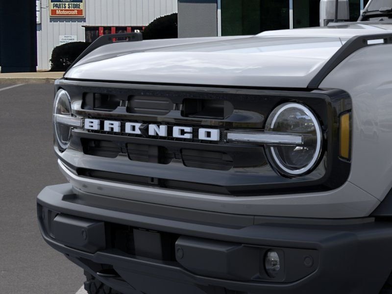 New 2026 Ford Bronco Outer Banks w/ Sasquatch Package AWD/4WD image 44