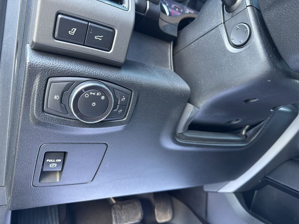 Used 2021 Ford Expedition Max XLT AWD/4WD image 13