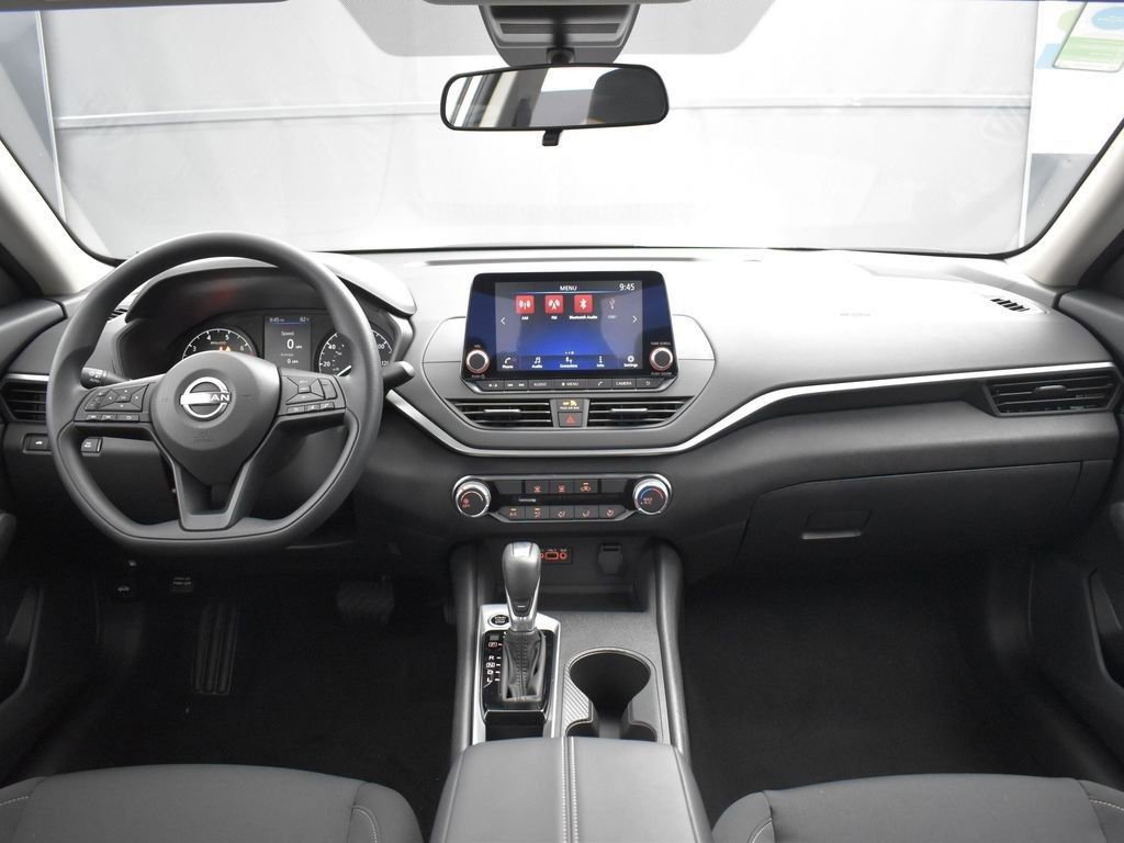 New 2025 Nissan Altima 2.5 S image 9