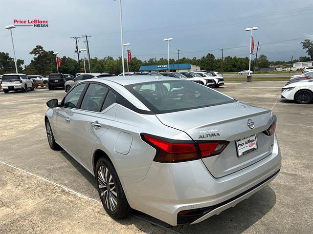 Certified 2025 Nissan Altima 2.5 SV AWD/4WD image 5