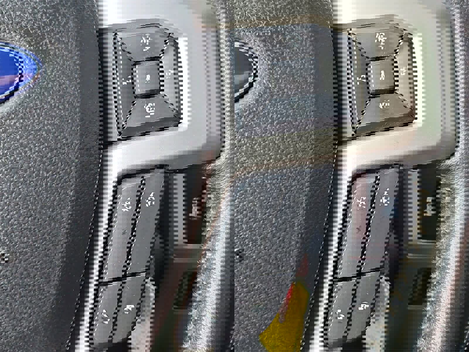 Used 2022 Ford F350 Lariat w/ FX4 Off-Road Package image 24