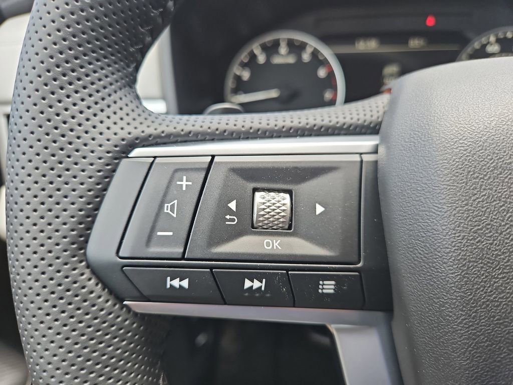 New 2026 Mitsubishi Outlander LE FWD image 22